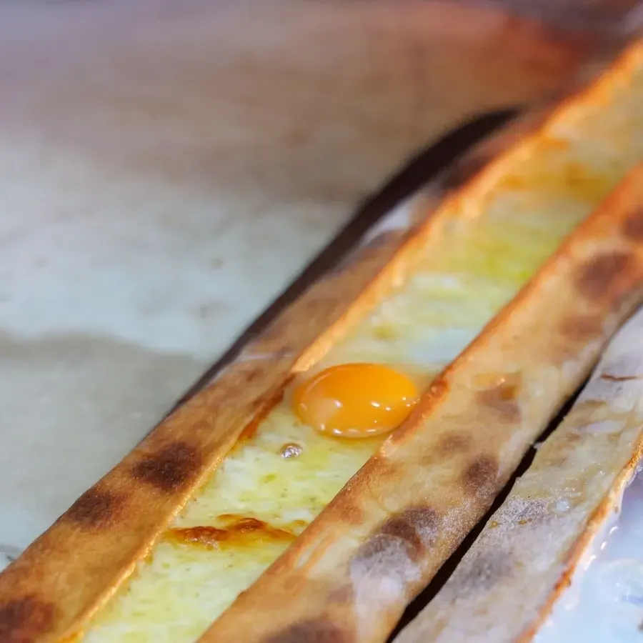Kaşarlı Pide